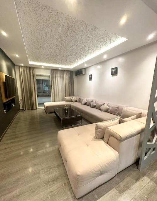 Luxurious 3 Beds Agdal Apartment Rabat Exterior photo